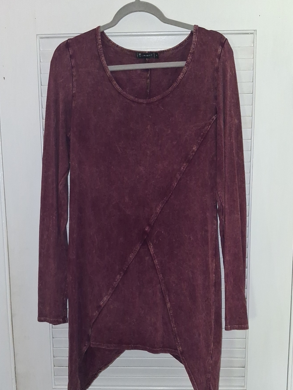 T Party Fashion Long Sleeve Asymmetric Tunic Dress/ Top - Burgundy Wash- Large